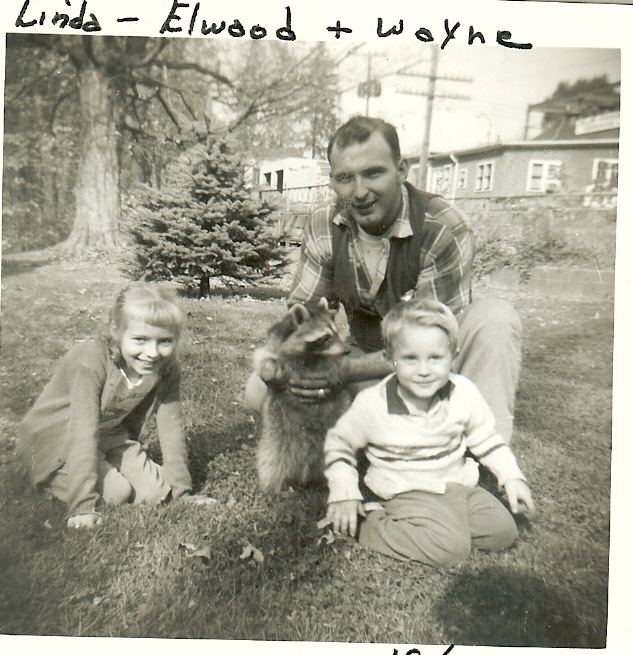 Elwood & Wayne Dustin & Linda Nunweiler